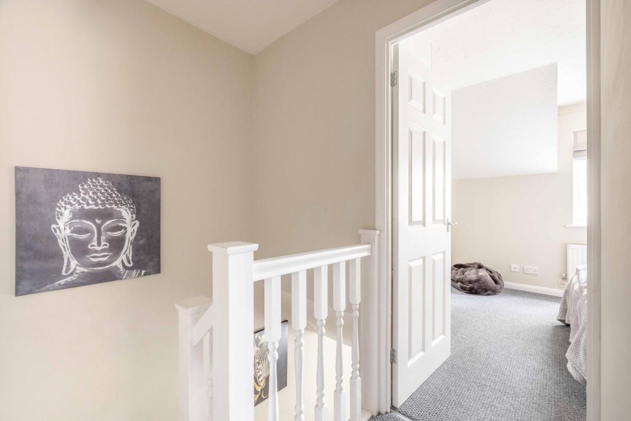 Windsor Burnham Ascot Haven Sleeps 4 Villa สลาว ภายนอก รูปภาพ